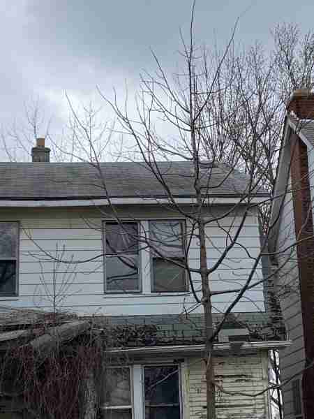 14475 Robson (12).jpg